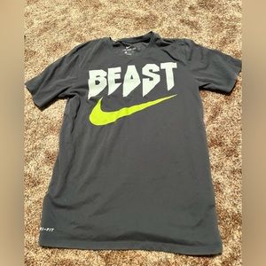 Gray Nike T-shirt, Size Small